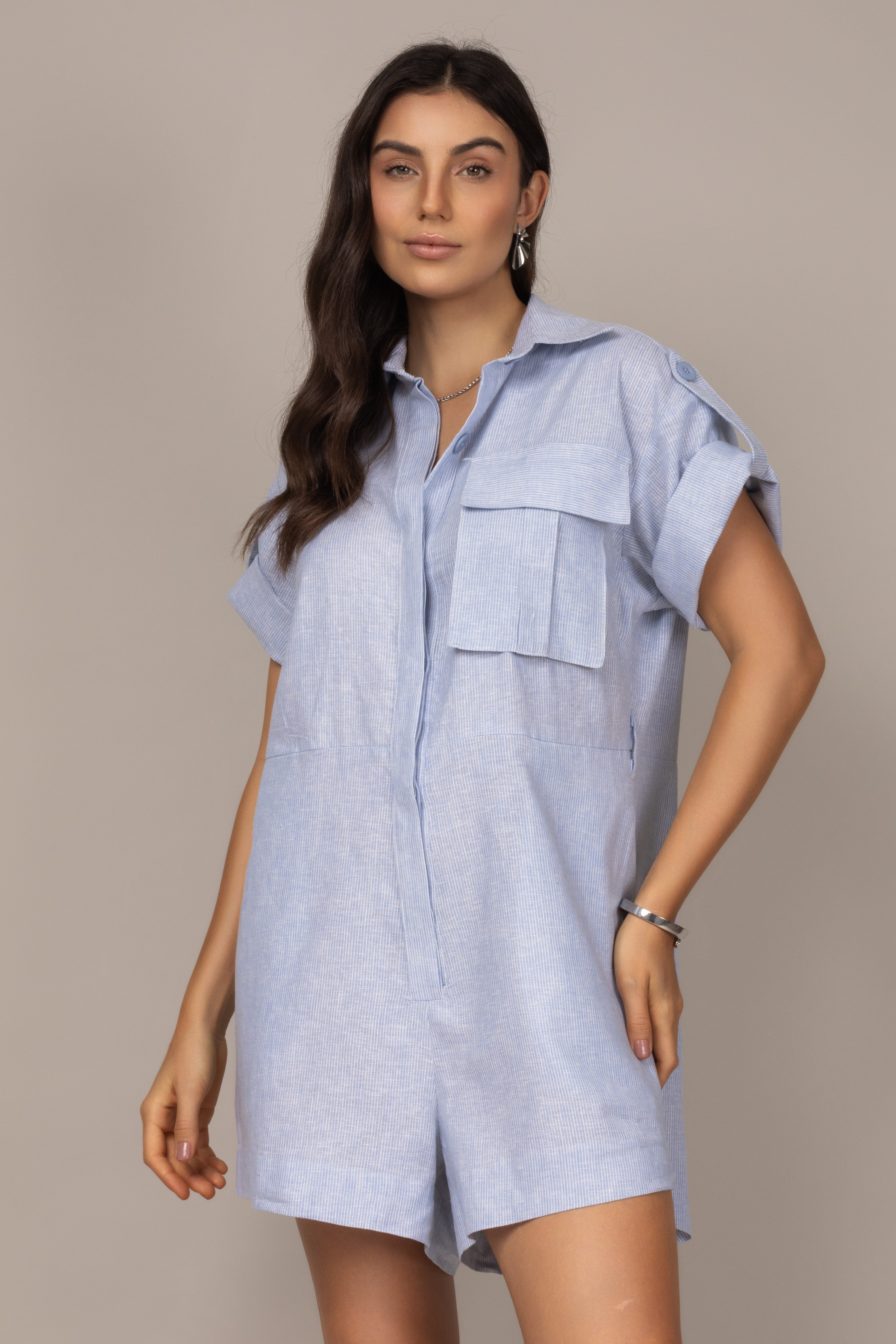 Macaquinho Camisa em Linho